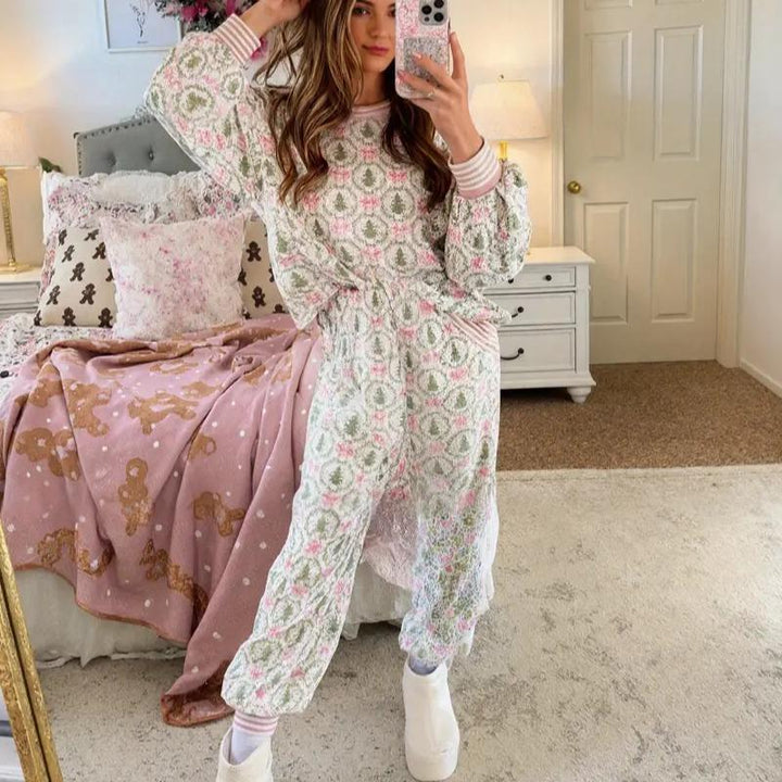 Dorien | Cozy Christmas Bow Print Loungewear Set