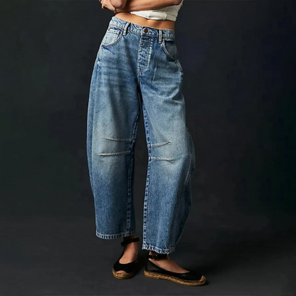 Unicloth.™ | Chic Wide-Leg Jeans