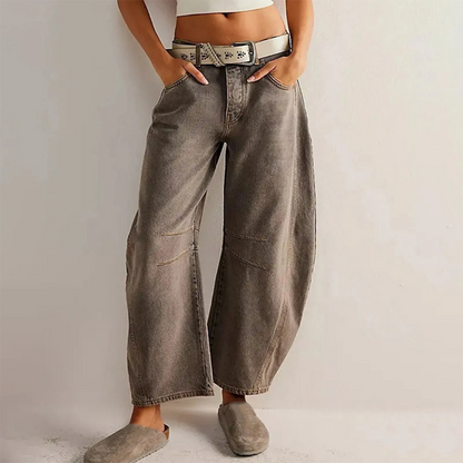 Unicloth.™ | Chic Wide-Leg Jeans